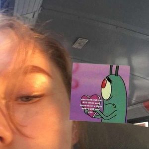 Meet your Posher, Liz